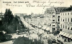 Sporvogn foran Grand Hotel i Carl Johans gade (Karl Johans g