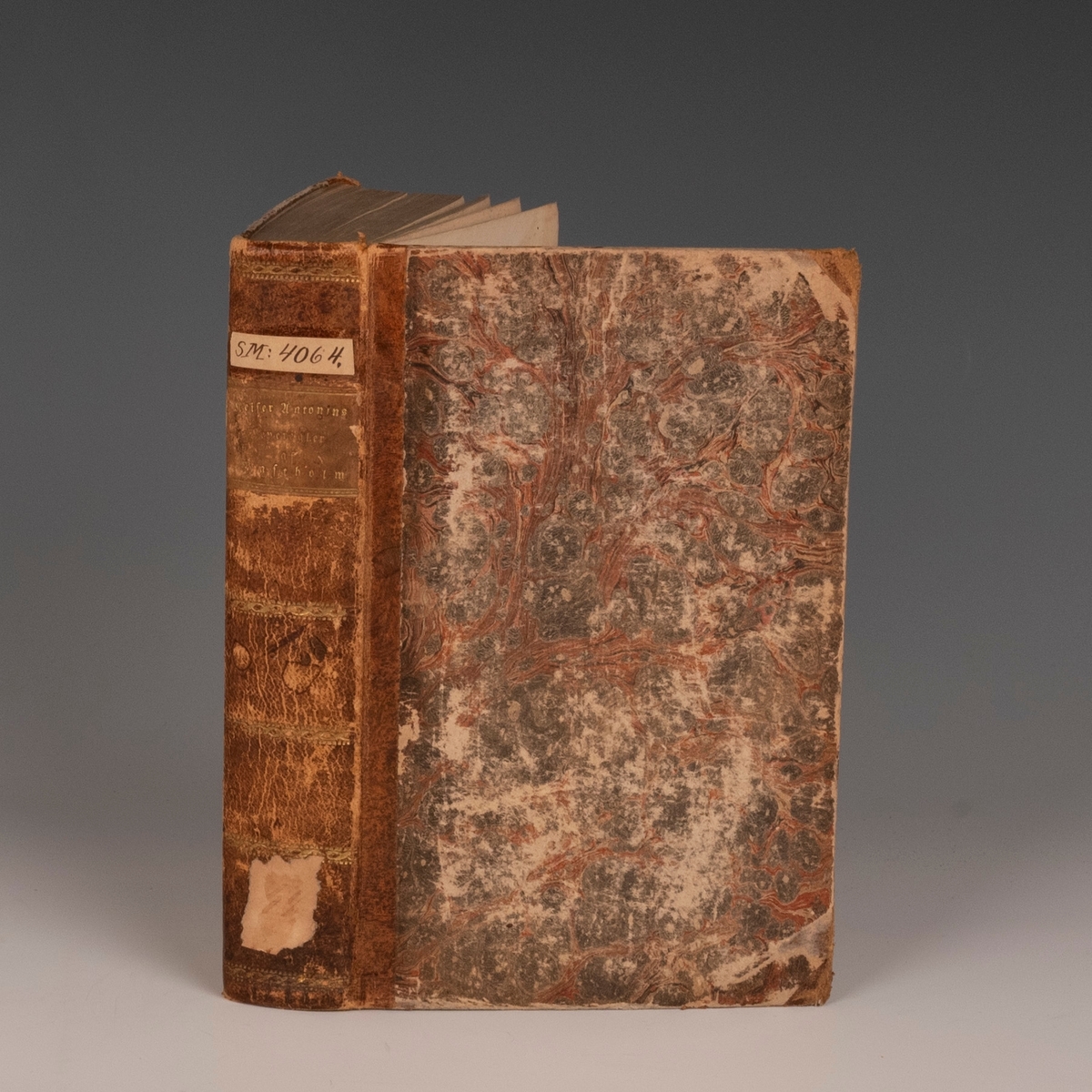 Prot:  "Den Romerske Keisers Mark. Aurel Antonius Leveregler etc." Oversatte af det Græske etc. af C. Bastholm. Kiøbenhavn 1805. 555 s.