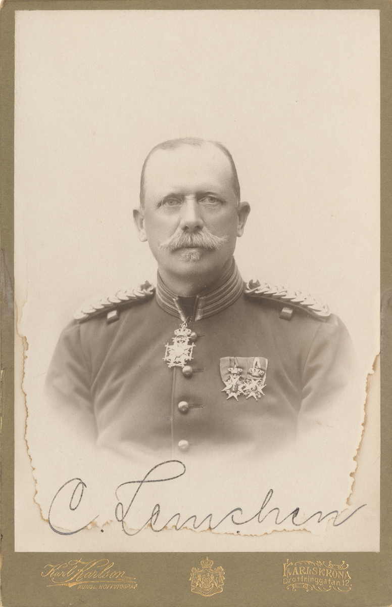 Porträtt av Christofer Lemchen, överste och chef för Karlskrona grenadjärregemente.