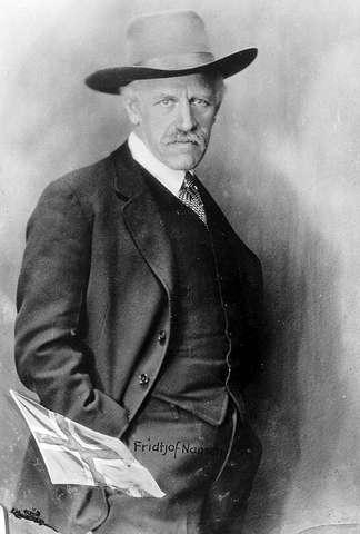 Prot: Nansen med flag  Lysbilledplater