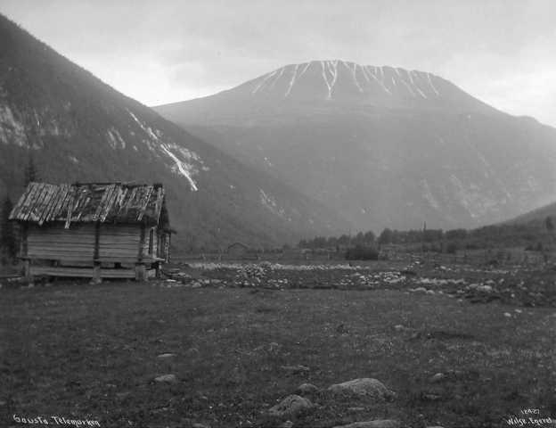 Prot: Vestfjorddalen Gaustad med Ladebygning 5/9 1910