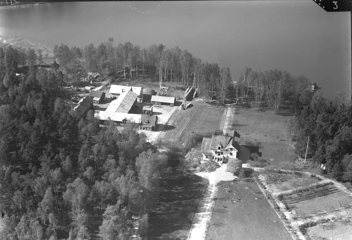 Flygfoto äver Skälby gård
