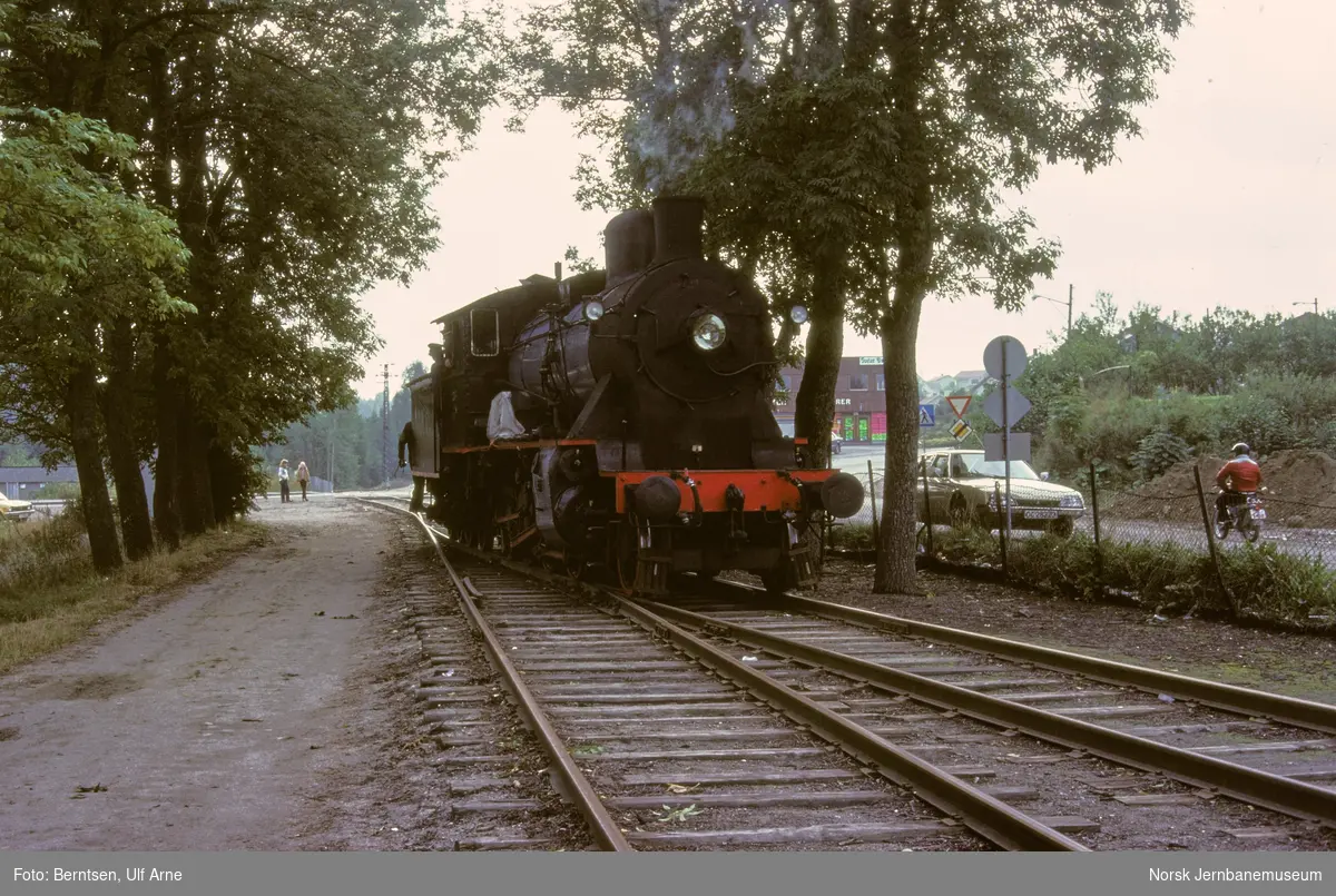 Damplokomotiv 24b nr. 236 på Randsfjord stasjon