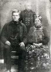 Familie
Syver Paulsen Nybråten (1855-1900) og Kristi Gunnars