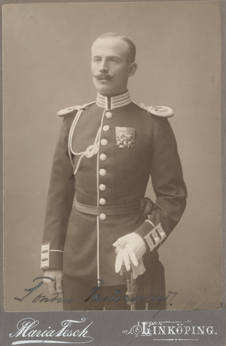 Porträtt av Pontus Reuterswärd, löjtnant vid Skaraborgs regemente I 9.