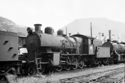 Utrangert damplokomotiv type 28b nr. 151 på Bergen stasjon