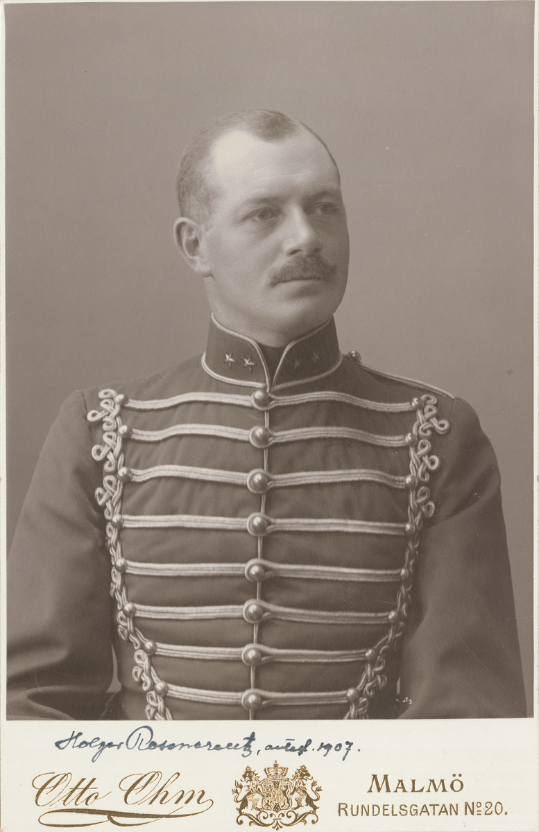 Porträtt av Holger Rosencrantz, löjtnant vid Skånska husarregementet.