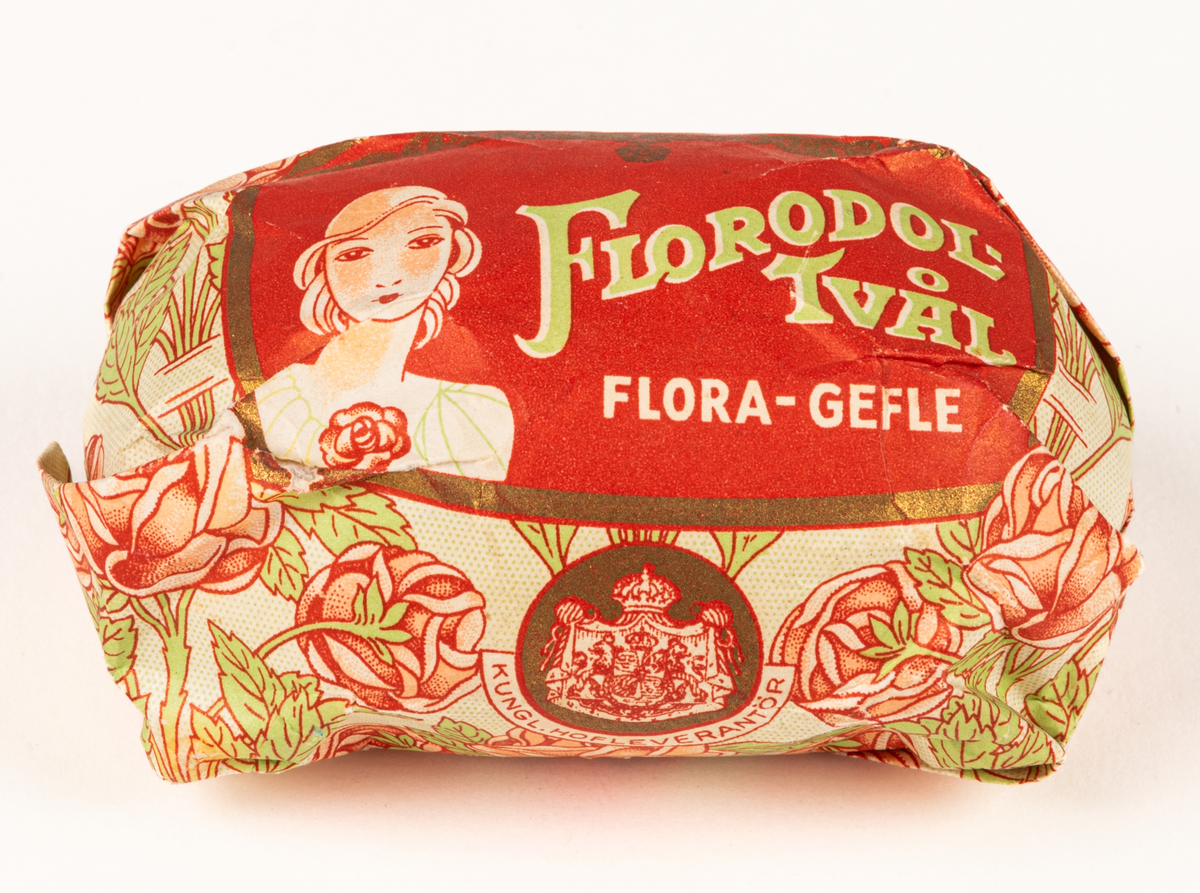 Tvål i pappersomslag "FLORODALTVÅL".
Tekniska aktiebolagen Flora Gävle.