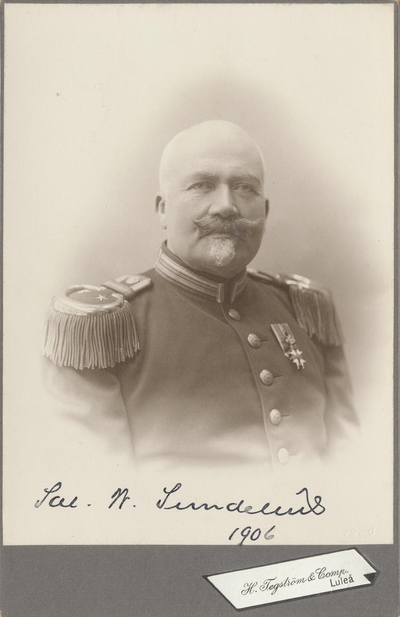 Porträtt av Salomon Sundelius, överstelöjtnant vid Norrbottens regemente.