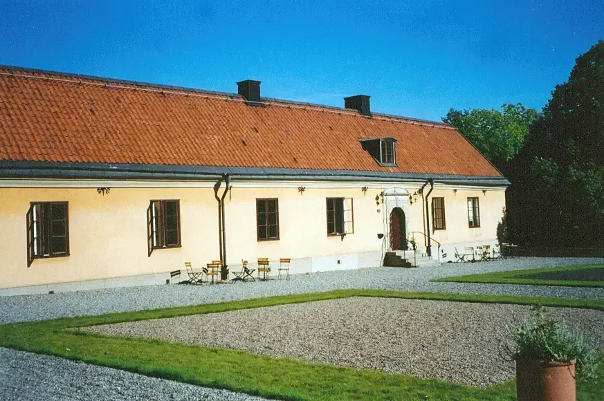 Byggpris 2005 till flyglarm på Ulfsunda slott.