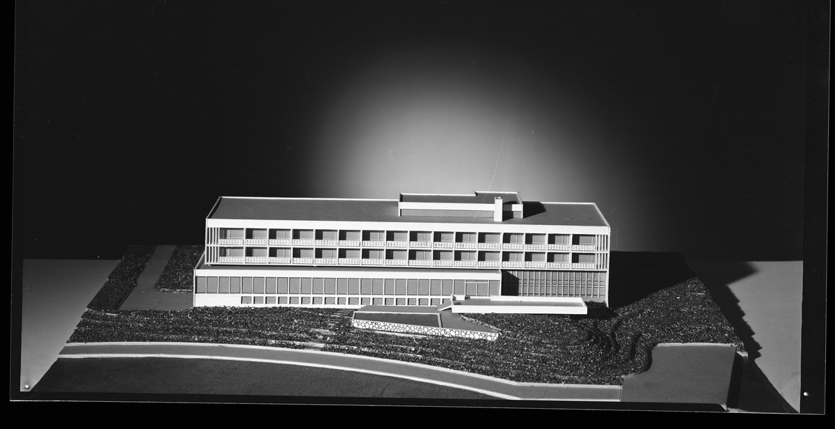 Modell av Fagernes Hotell slik det skulle bli i 1964.