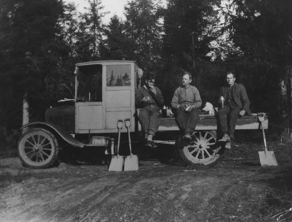 Ski kommunes første lastebil. Ford TT 1920-27