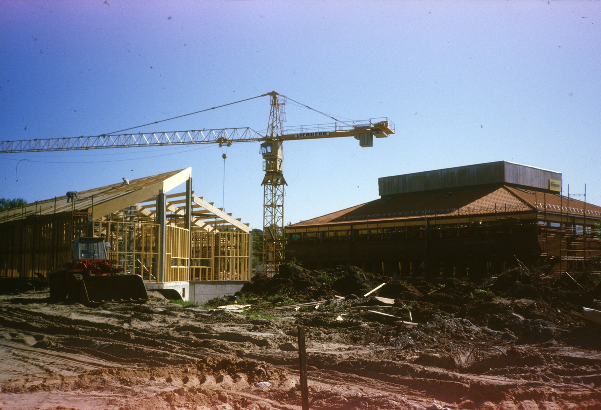 Skedsmo kommunale energiverk. Bygging 1985
