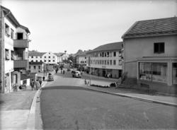 Storgata sett østover fra Wiig i Myrabakken..S.Pettersson ti