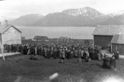 Mulig sangerstevne på ukjent sted..(Konvolutt merket bilder 