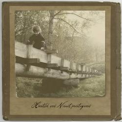 Nesset.."Høstlek" ."Romsdalsmuseet 100 år".Jubileumsutstilli