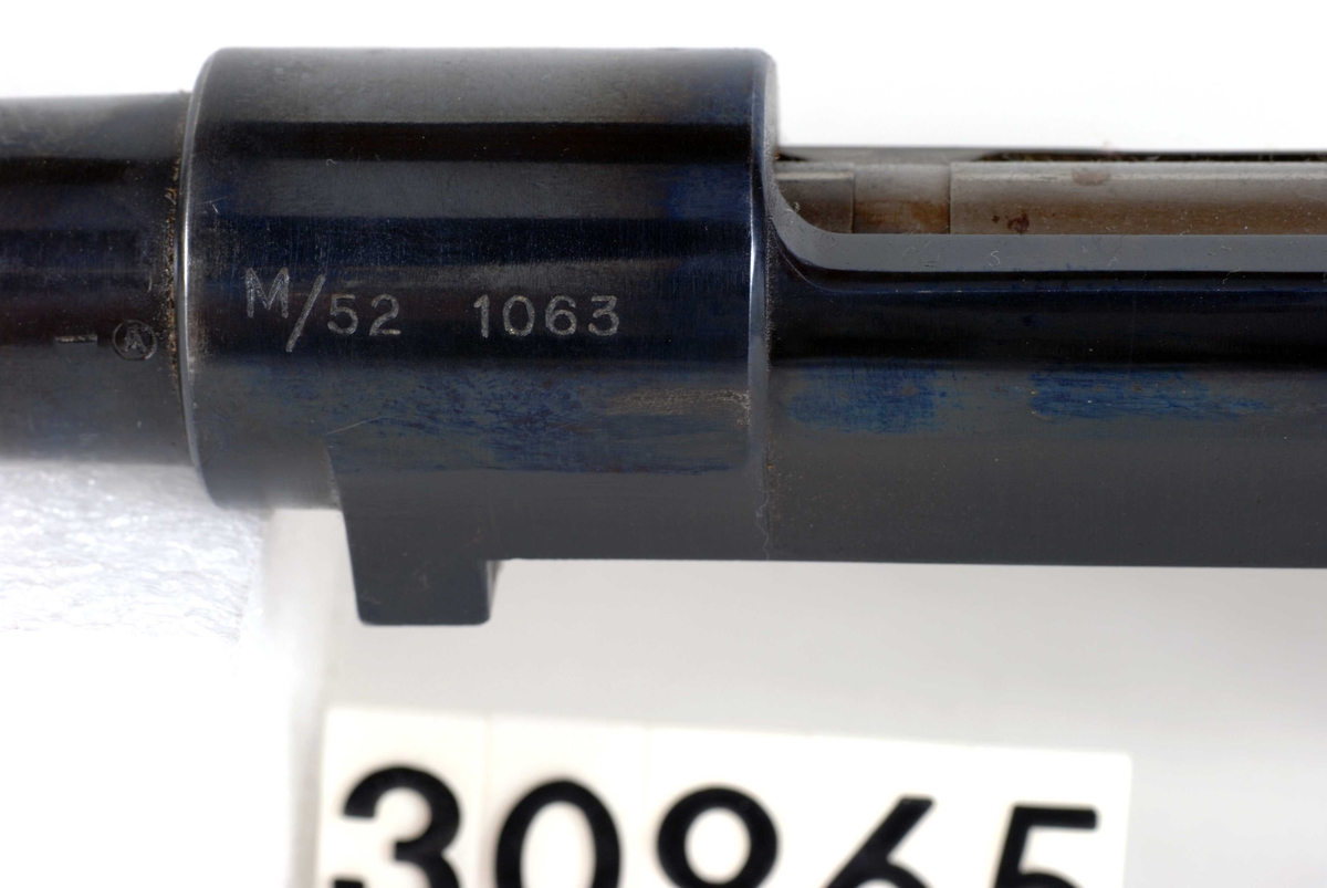 Låsekasse og pipe til en Kongsbergombygget Mauser K98k. Etter ombygging er den gitt modellbetegnelsen M52.