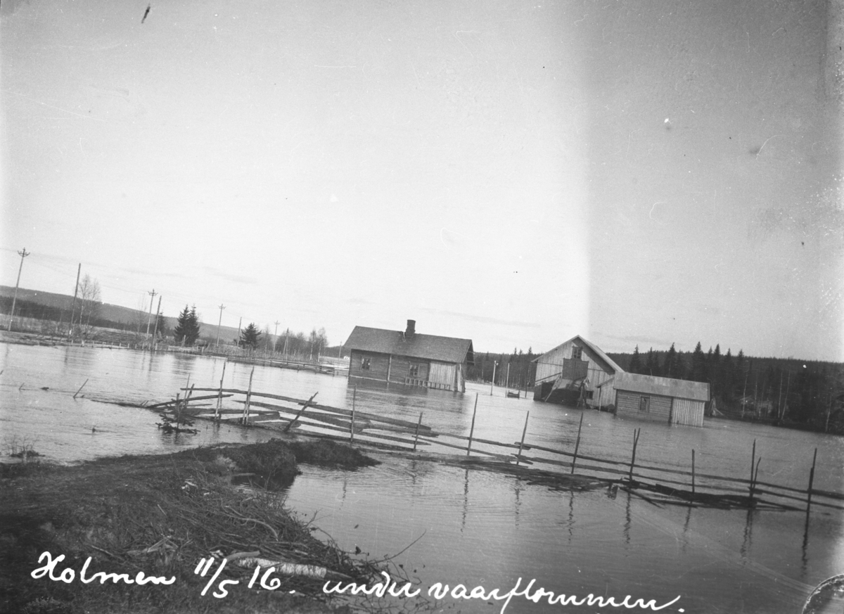 Holmen, Rustad, i vårflommen 1916