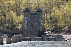 Gamle Skarfoss dam, inntakstårnet