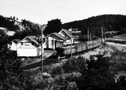 "Skandiapilen" passerer Onsøy stasjon