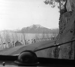 "NSB Bilruter" på veien mellom Ålesund og Åndalsnes. Fotogra