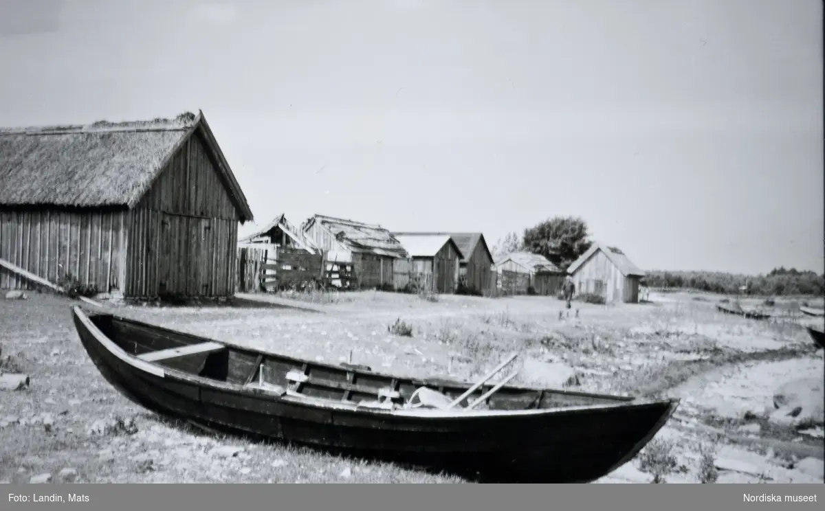 Bodudden Sandby i Åkerbo hd, Högbo sn, Öland.
Återvändade till tidigare gjord dokumentation av Nils J Nilsson 1952
EU 4830