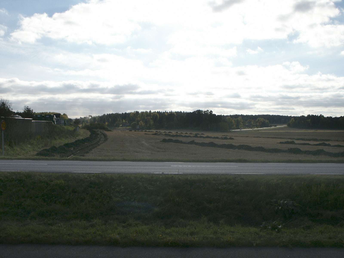 Arkeologisk förundersökning, Kvarnbolund, Läby socken, Uppland 2005