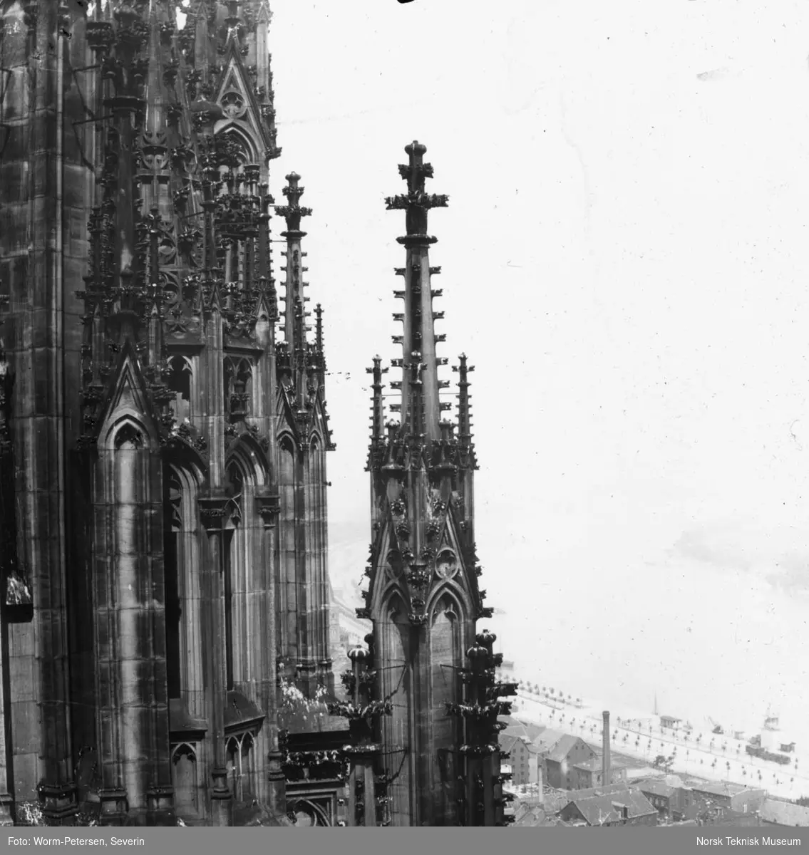 Detaljer fra domkirken i Köln.