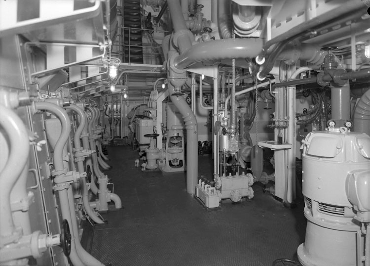 Fartygsinteriör från fartyg 126 M/T Aslaug Torm, maskinrum.