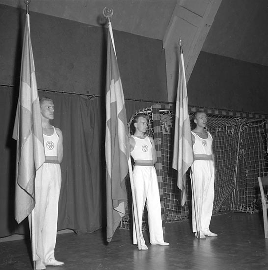 Enligt notering: "D.M. Gymnastik 16/5 1947".