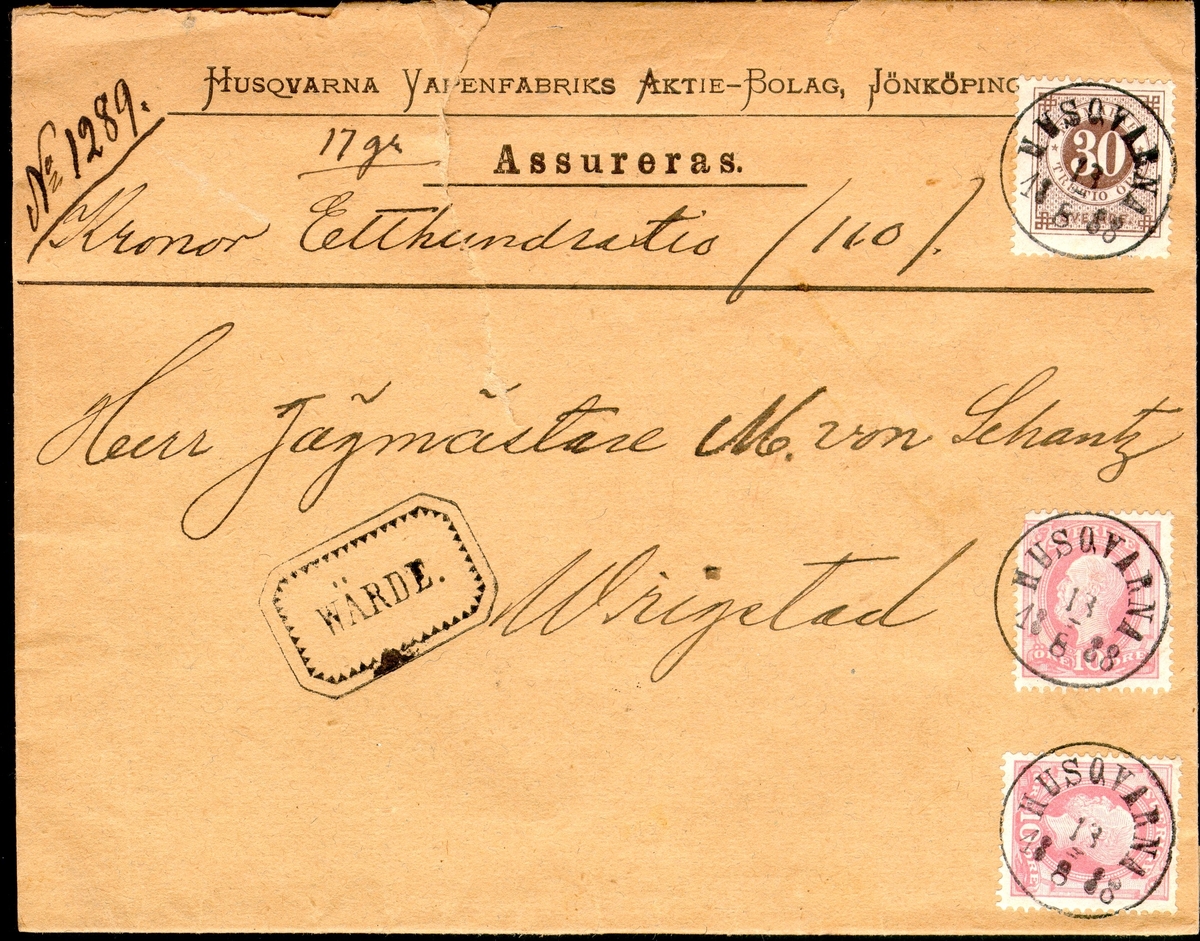 Text: Assurerad försändelse från Husqvarna till Wrigstad den 13
augusti 1888. Frankerat med 1 ex av 30 öre Ringtyp med posthorn på
baksidan samt 2 ex av 10 öre Oscar II, boktryck med posthorn på
baksidan.