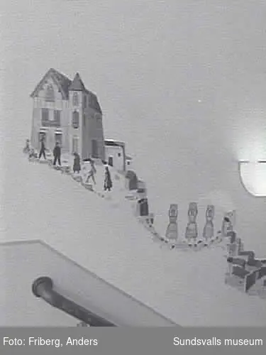 Dokumentation av Gustaf Walles offentliga utsmyckningar. Väggutsmyckning i trapphus, gamla W6-lokalen (nuvarande kårhus).