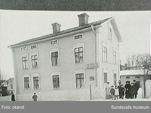 Aug Petterssons Bleck och plåt Skolhusallén/Nygatan, 1914.
