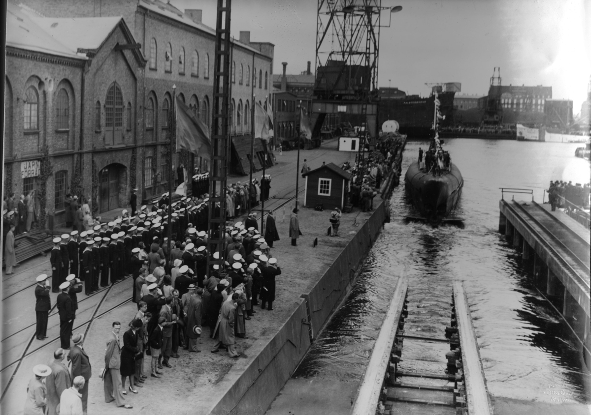 Sjösättning av ubåten Sjöborren 14 juni 1941