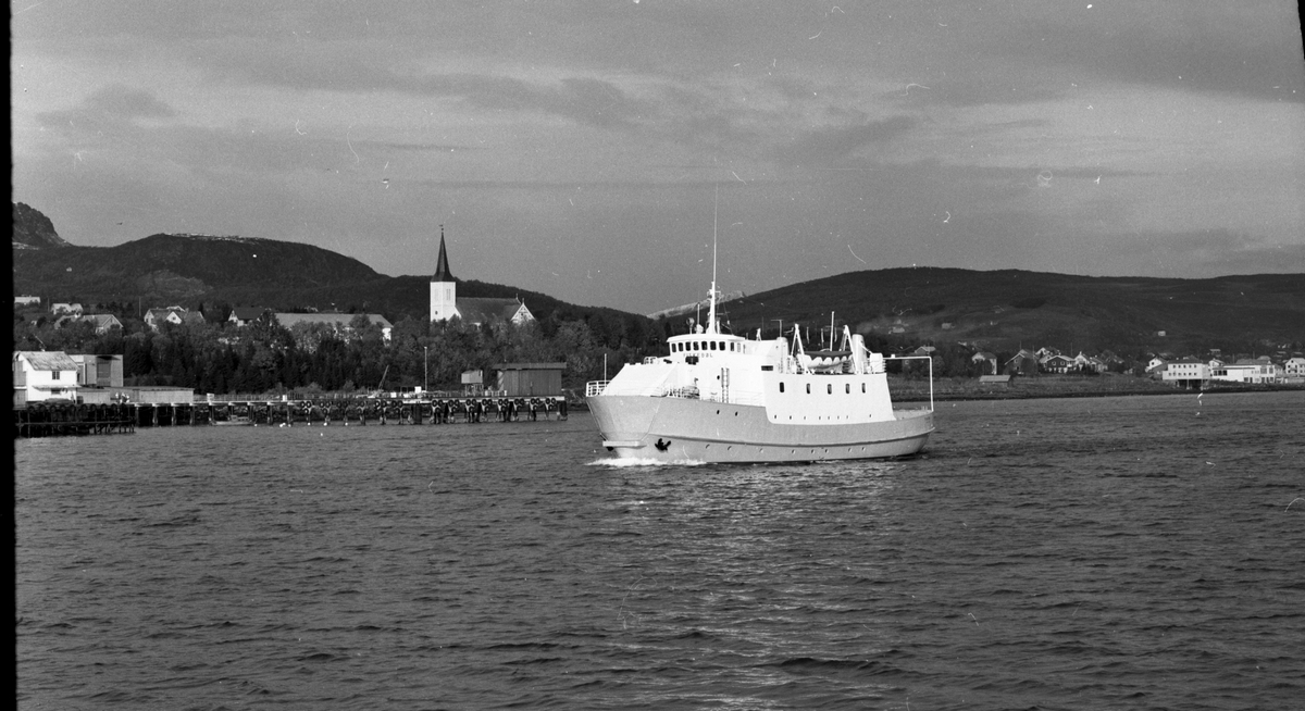 Bilferga MF Fiskebøl ved Sortland 1976