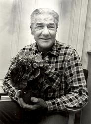 4 ulike portrett av Olav Kongelbek, Langesund.