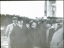 Klassifikasjonskomiteen 1910. Med båten "ørnen"