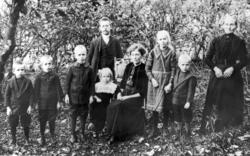 Thorvald Indbryn med familie