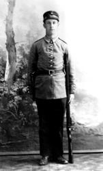 Harald Lillesul i uniform