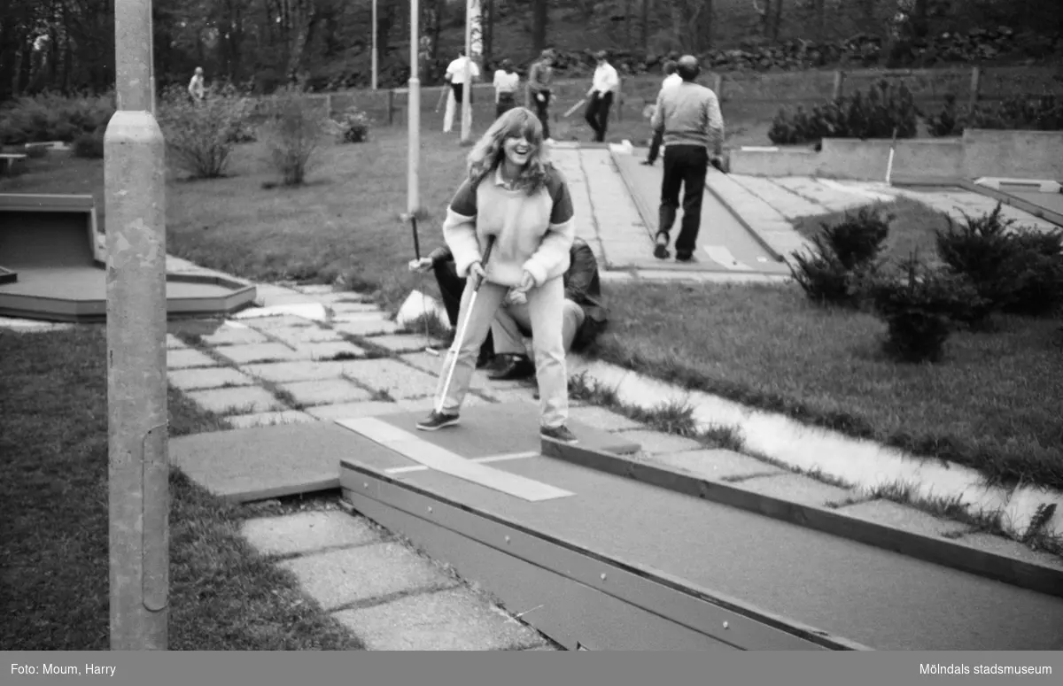Minigolfbanan vid Torrekulla turiststation i Kållered, år 1983.

För mer information om bilden se under tilläggsinformation.