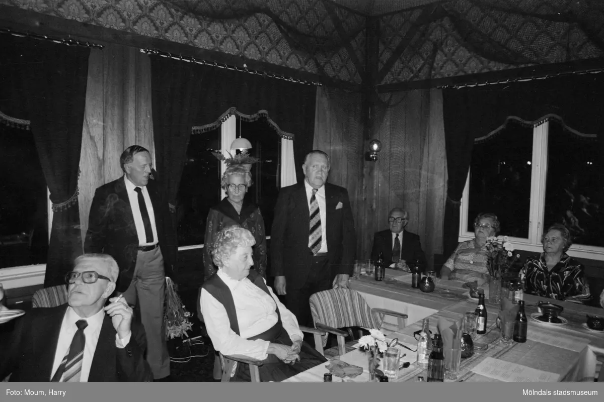 Kållered PRO firar 10-årsjubileum på Kållereds Värdshus, år 1983.

För mer information om bilden se under tillägginformation.