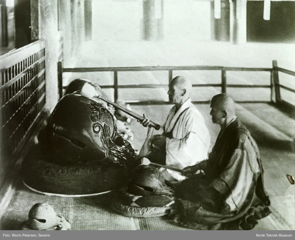 To munker i Kina