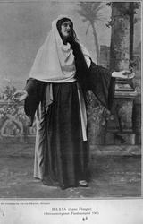 Maria (Anna Flunger)