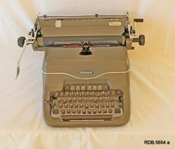 Skrivemaskin