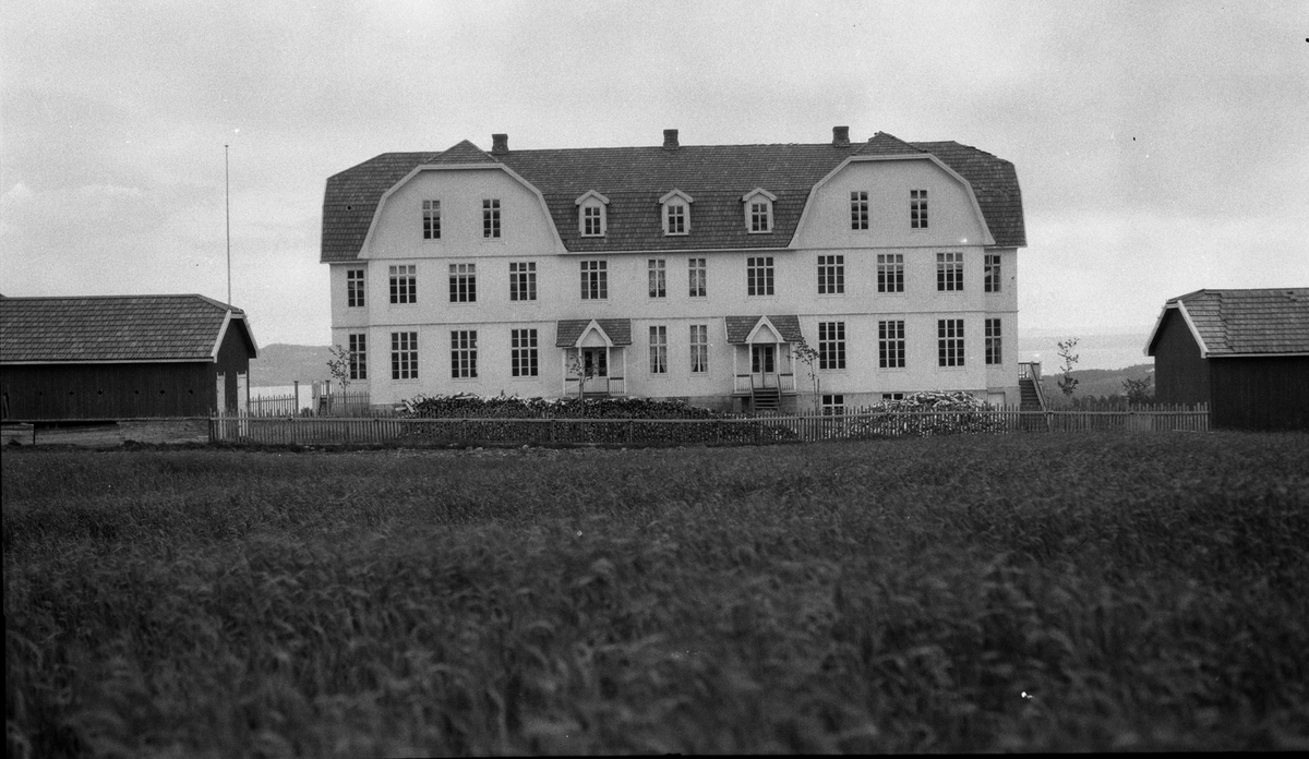 Bjørnsgård skole, Kapp, Østre Toten ca. 1923-25.