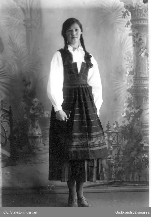 Mari Prestjordshaug (f. 1924 g. Brandsar)