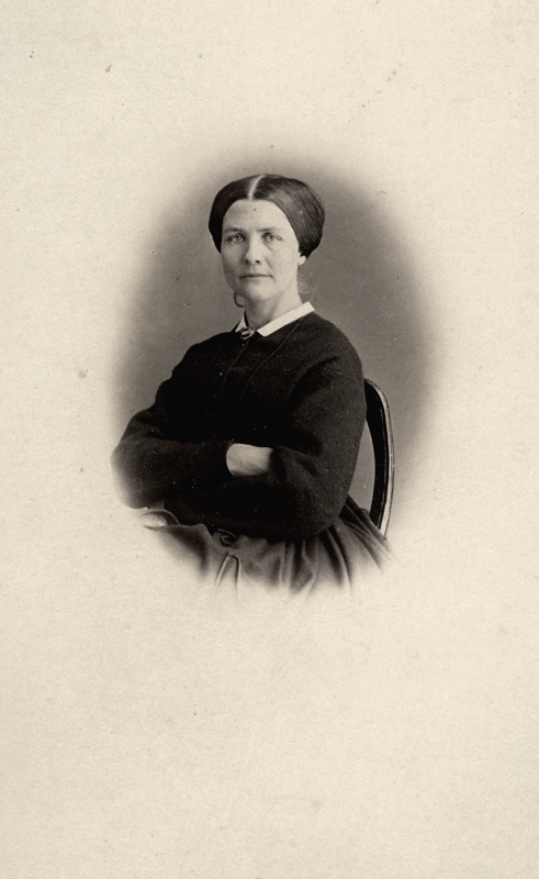 En kvinna.
Wilhelmina Lagerholm (1826-1917).