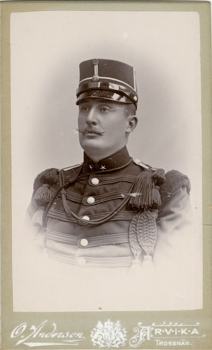 Porträtt av Gustaf Alfred Adolf Blüm, officer vid Värmlands fältjägarkår I 26.