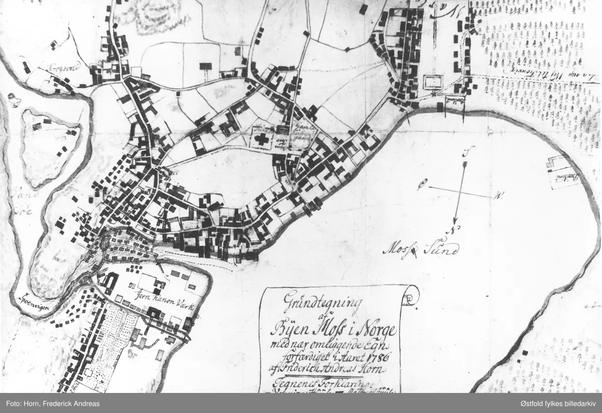 Utsnitt av avfotografert kart over Moss. 
"Grundtegning af Byen Moss i Norge med Næromliggende Egn forfærdiget i Aaret 1786 af Frederick Andreas Horn."