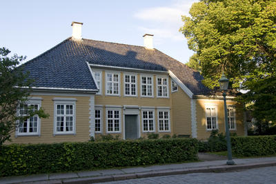 Bygård fra Brevik. Foto/Photo